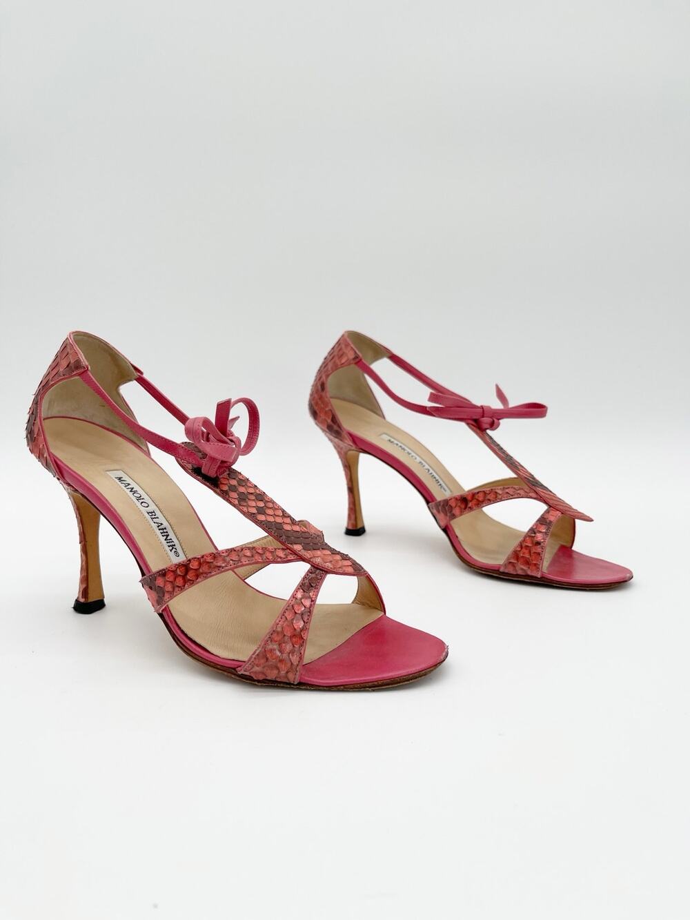 Manolo Blahnik Vintage Venusa Pink Python Strappy Ankle Tie Sandals Heels IT 37